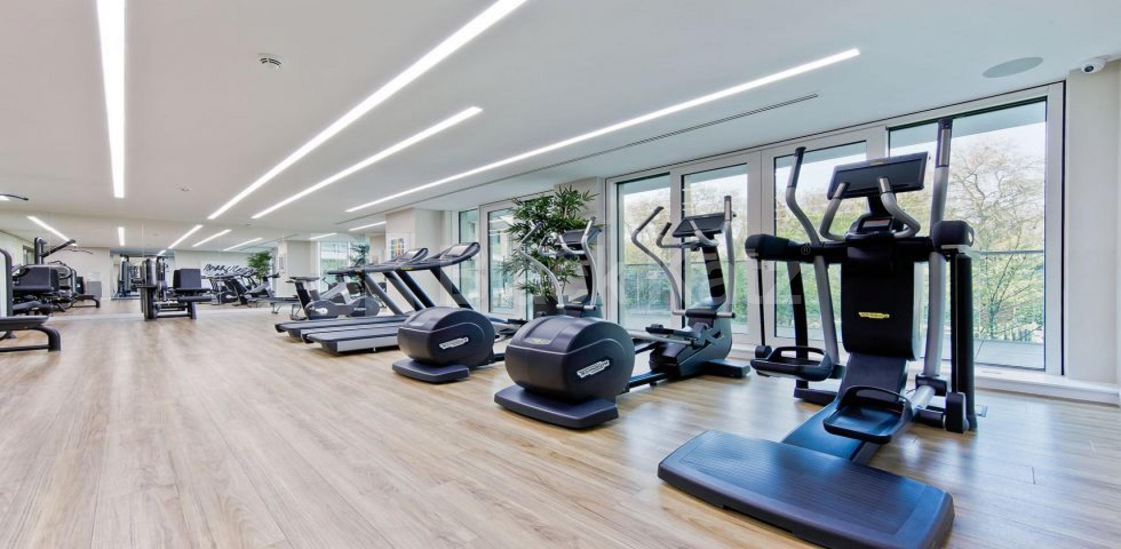 			LET, 2 Bedroom, 1 bath, 1 reception Apartment			 Cascade Court, The Vista's, Battersea Park